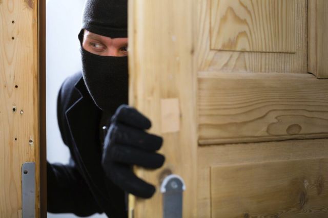 8 TRUQUES EFICIENTES PARA EVITAR ROUBOS EM SUA RESIDÊNCIA